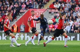  De Ligt và Rashford ghi bàn, Man United thắng tưng bừng Southampton