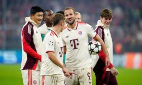 Bayern thắng 9-2 ở Champions League 