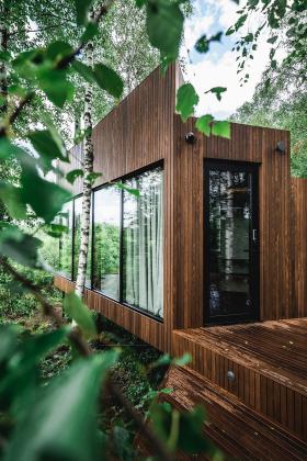 Căn nhà cabin nhỏ sang trọng nằm giữa rừng