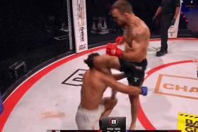  Võ sĩ Anh hạ knock-out ‘Người sắt’ Eslam Abdul Baset bằng đòn gối cực hiểm 