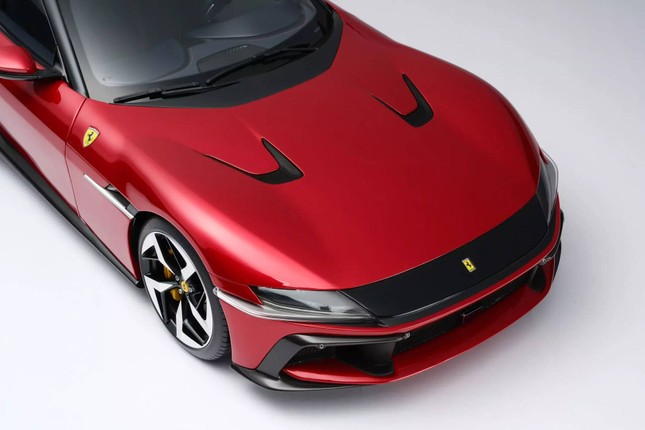  Mô hình siêu xe Ferrari đắt hơn một chiếc sedan mới 