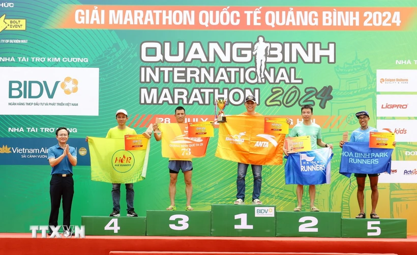  3.000 vận động viên tham gia giải chạy “Quang Binh International Marathon 2024” 