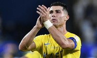  Vén màn bí mật vụ MU bất ngờ chiêu mộ Ronaldo 