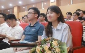 Nhiều trường ở Hà Nội cho tan học sớm trước cảnh báo mưa to, gần 120 trường nghỉ học trực tiếp