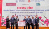  Agribank dành 2,6 tỷ đồng tặng Tân sinh viên 2024 