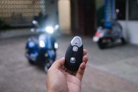 Nguy cơ mất xe Vespa GTS 300 2023 vì cơ chế &quot;kém thông minh&quot; của smartkey