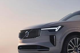 Volvo XC90 phiên bản 2025 trình làng, thêm công nghệ cho mẫu SUV hạng sang